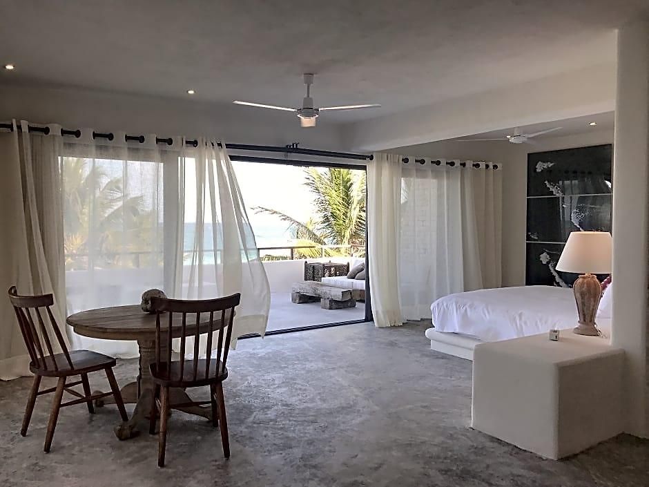 Chiringuito Hotel 4*