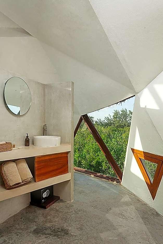 Hotel Mamasan Treehouses & 4*