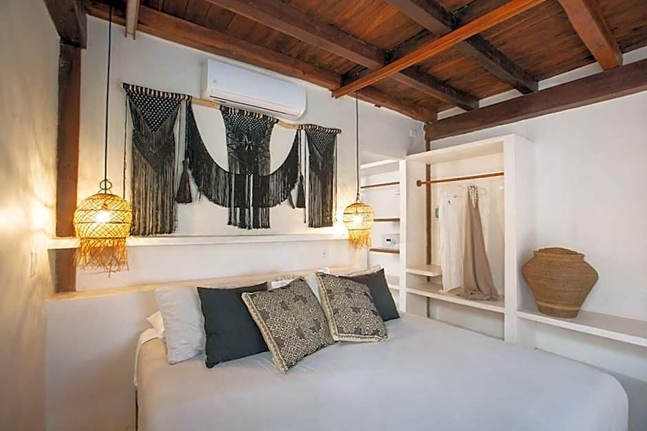 Hotel Mohave Jungle 2*