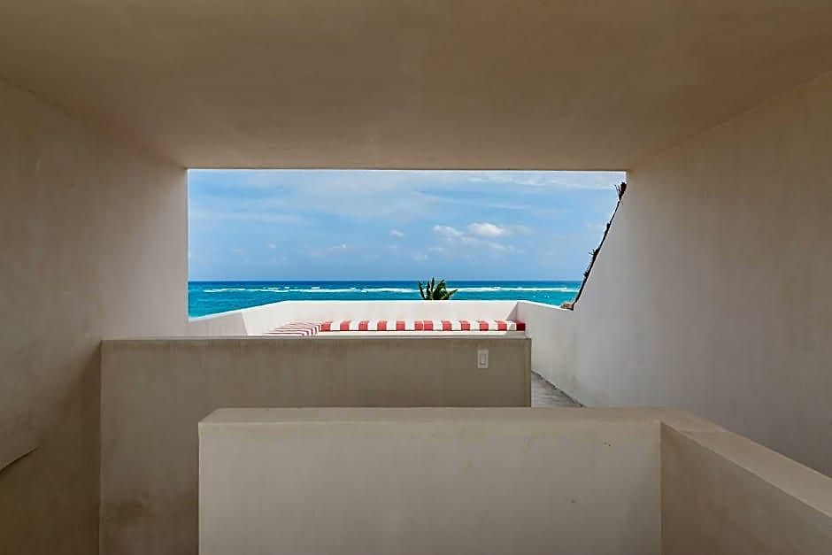 Panamera Hotel 4*