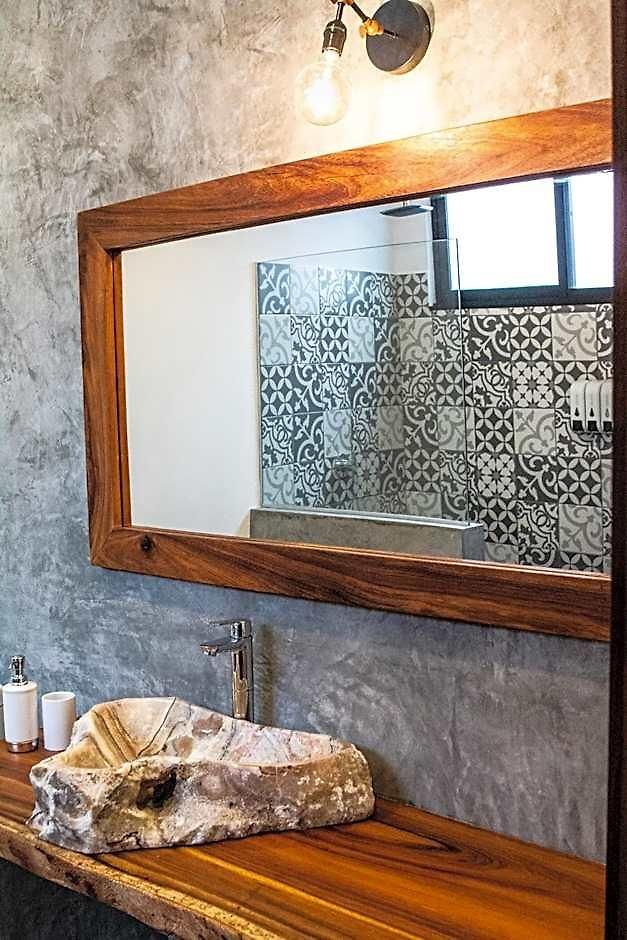Little Gem La Veleta Hotel