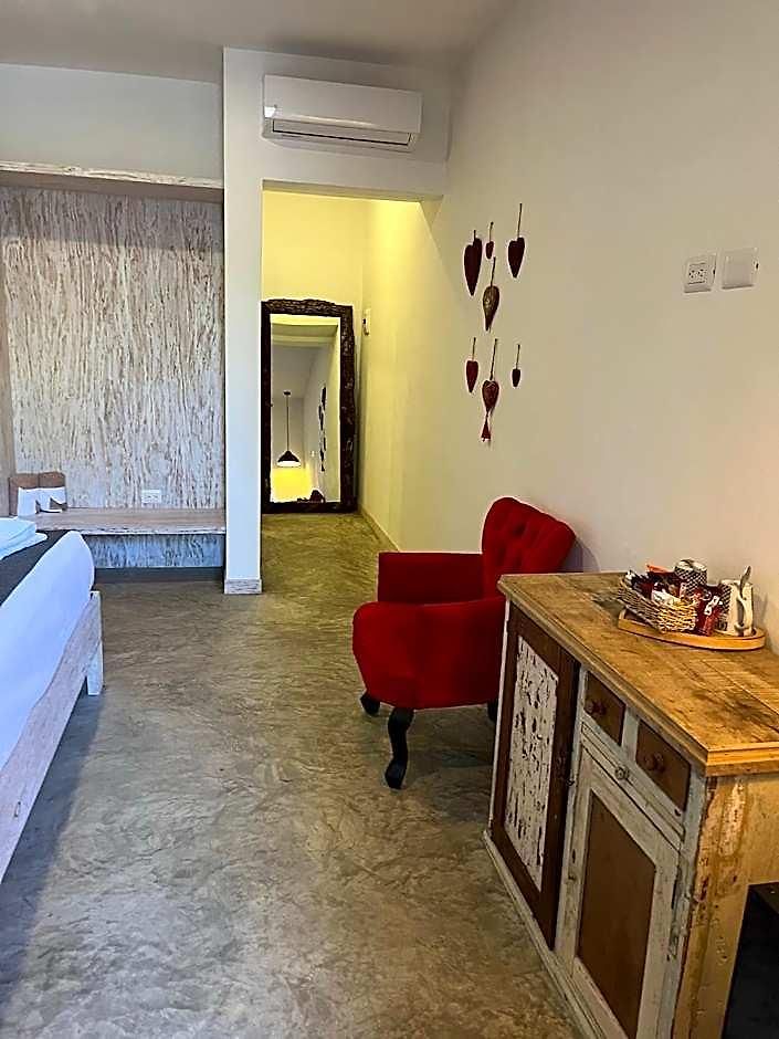 Little Gem La Veleta Hotel