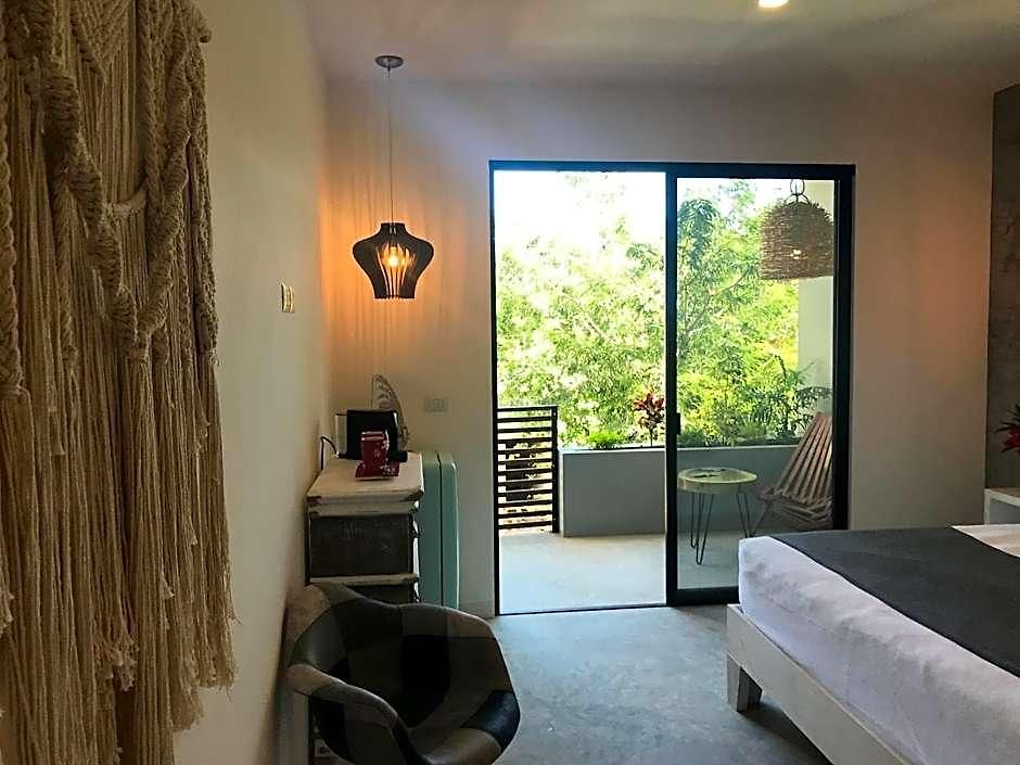 Hotel Little Gem La Veleta 4*