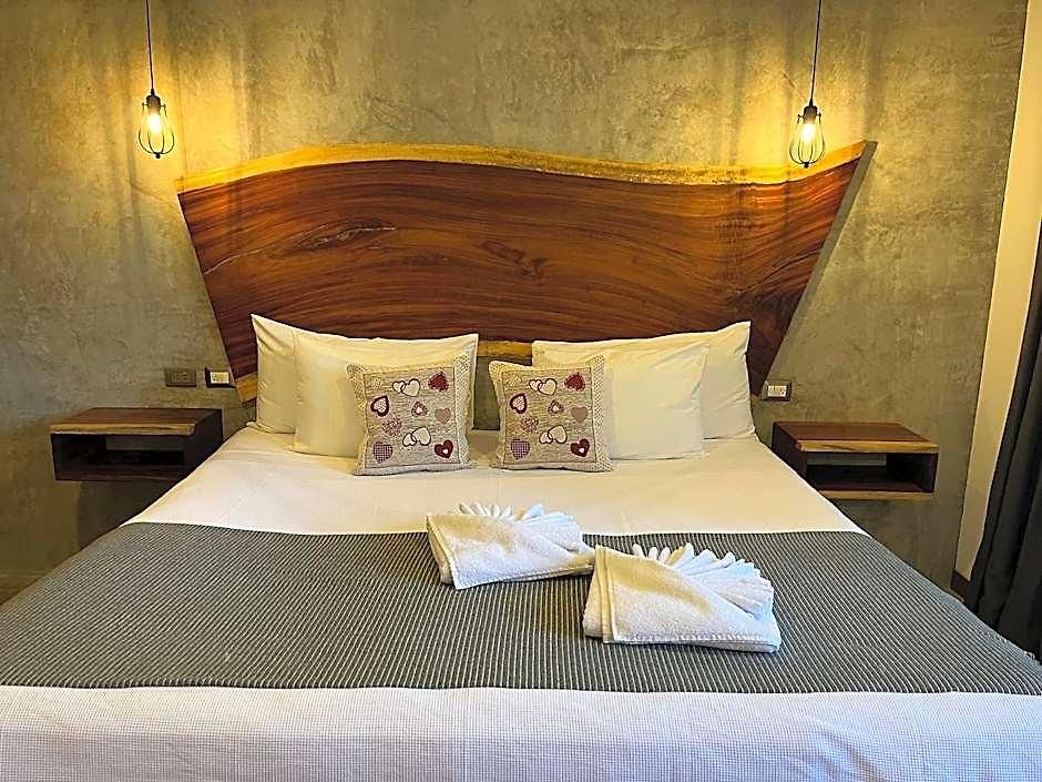 Hotel Little Gem La Veleta 4*