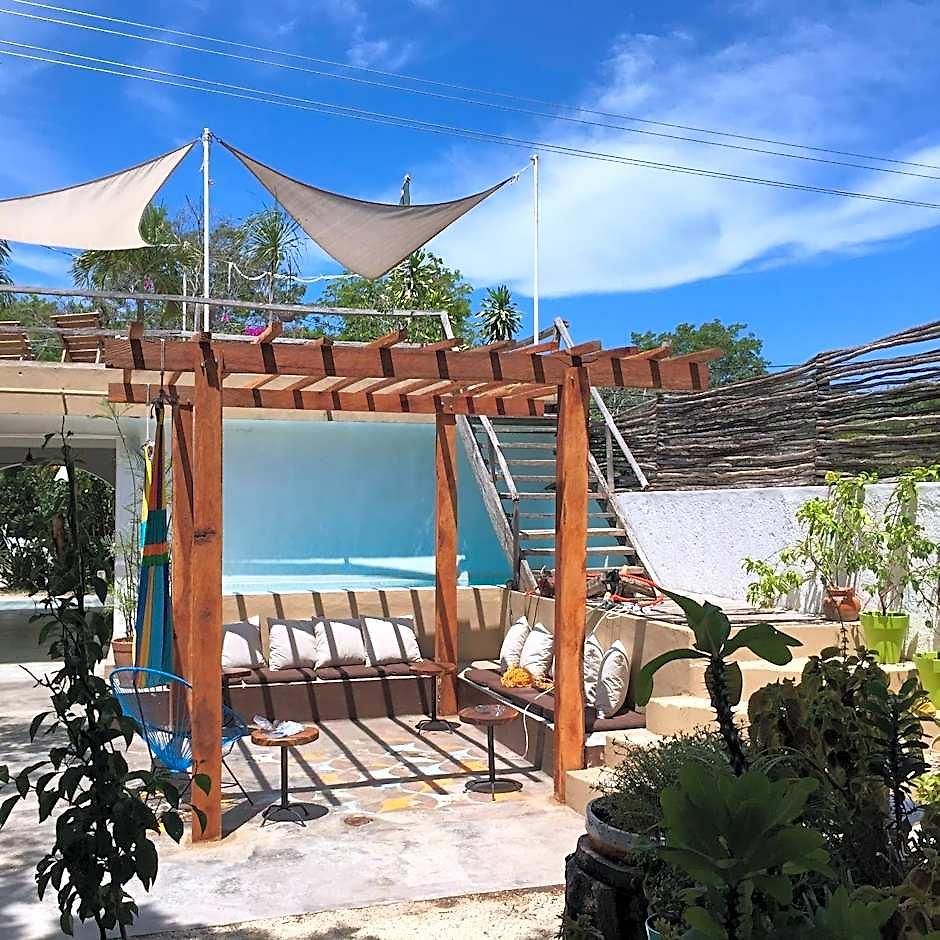 Teetotum Hotel
