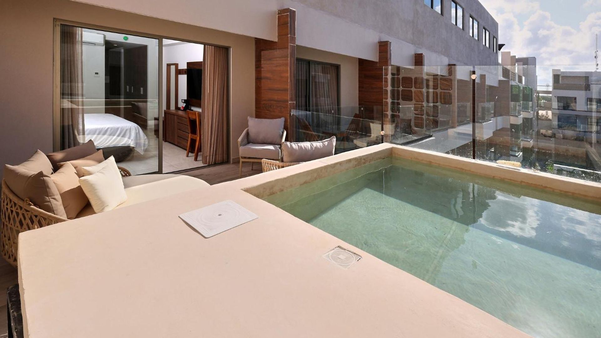 Hotel By Ihg Tulum