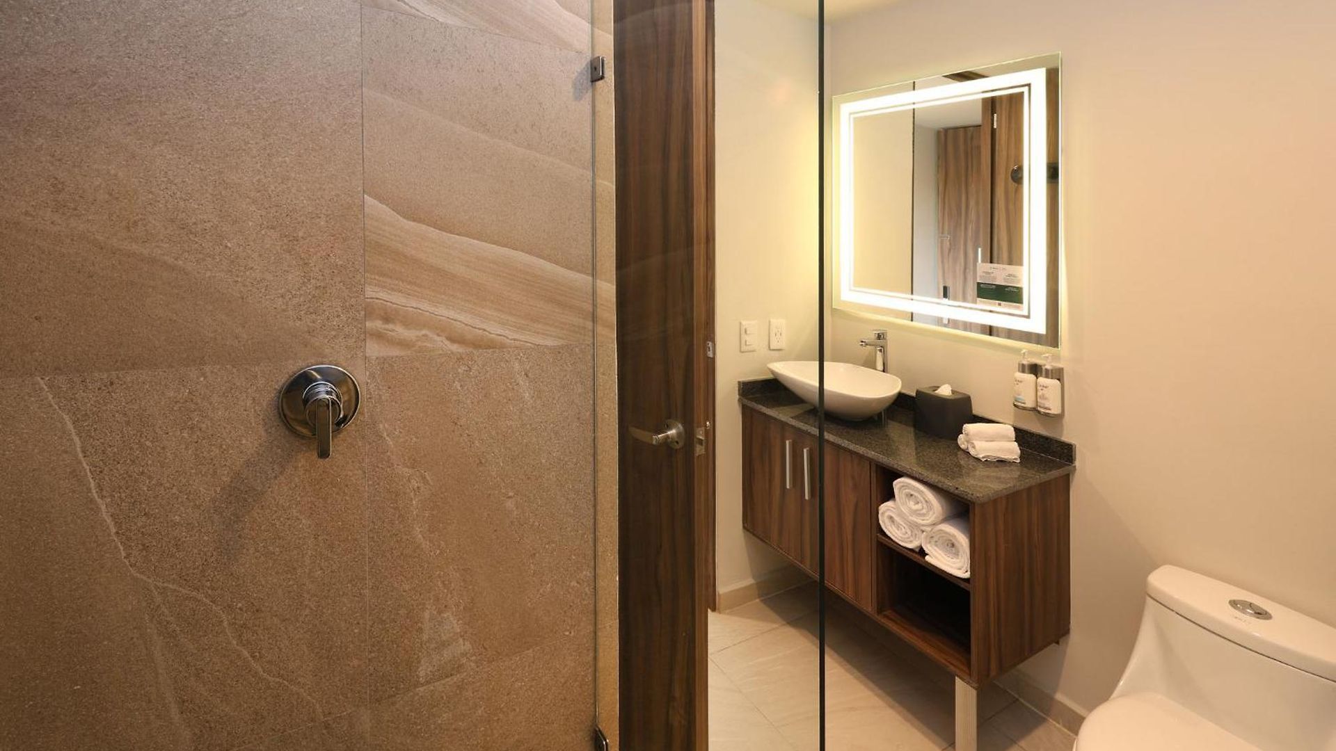 Hotel By Ihg 4*