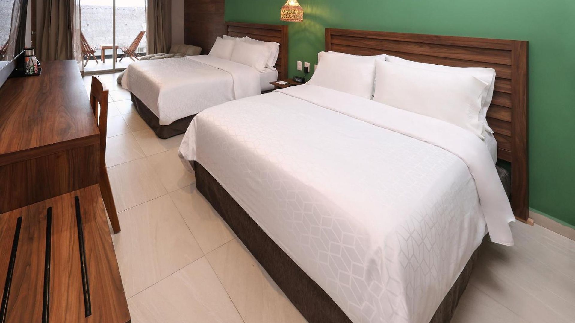 Hotel By Ihg 4*