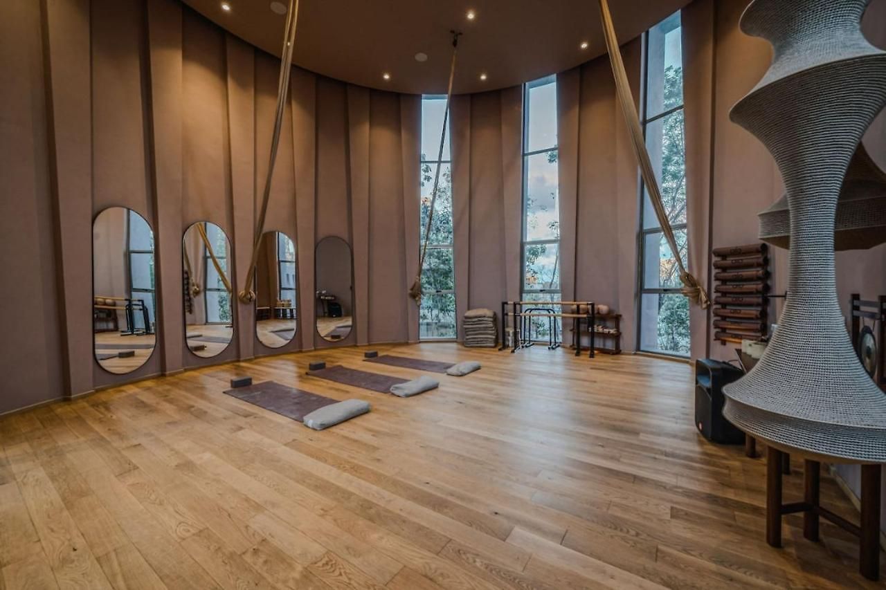 Amazing 1br Jungle With Restaurant, Pool And Gym *