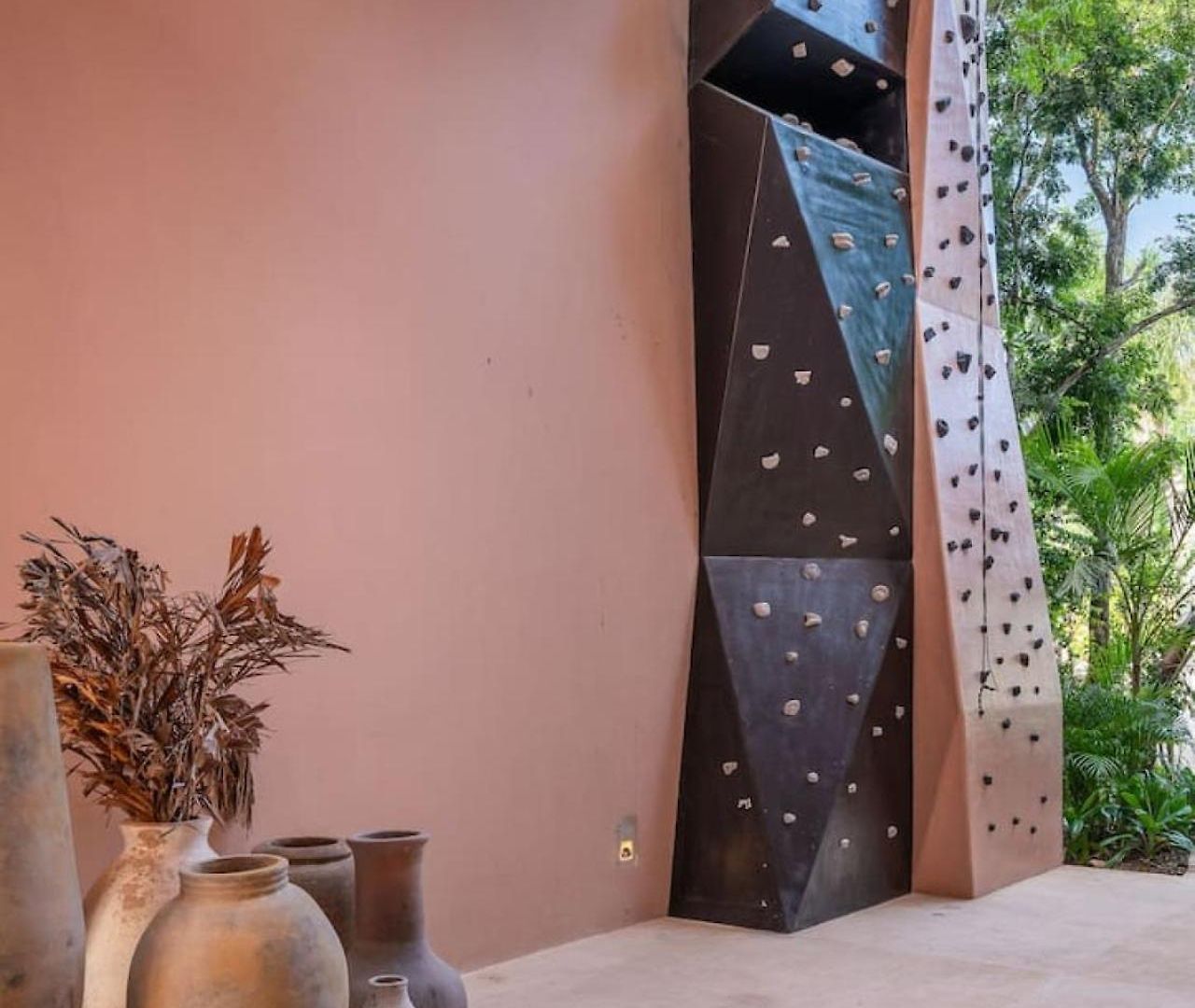 Amazing 1br Jungle With Restaurant, Pool And Gym *