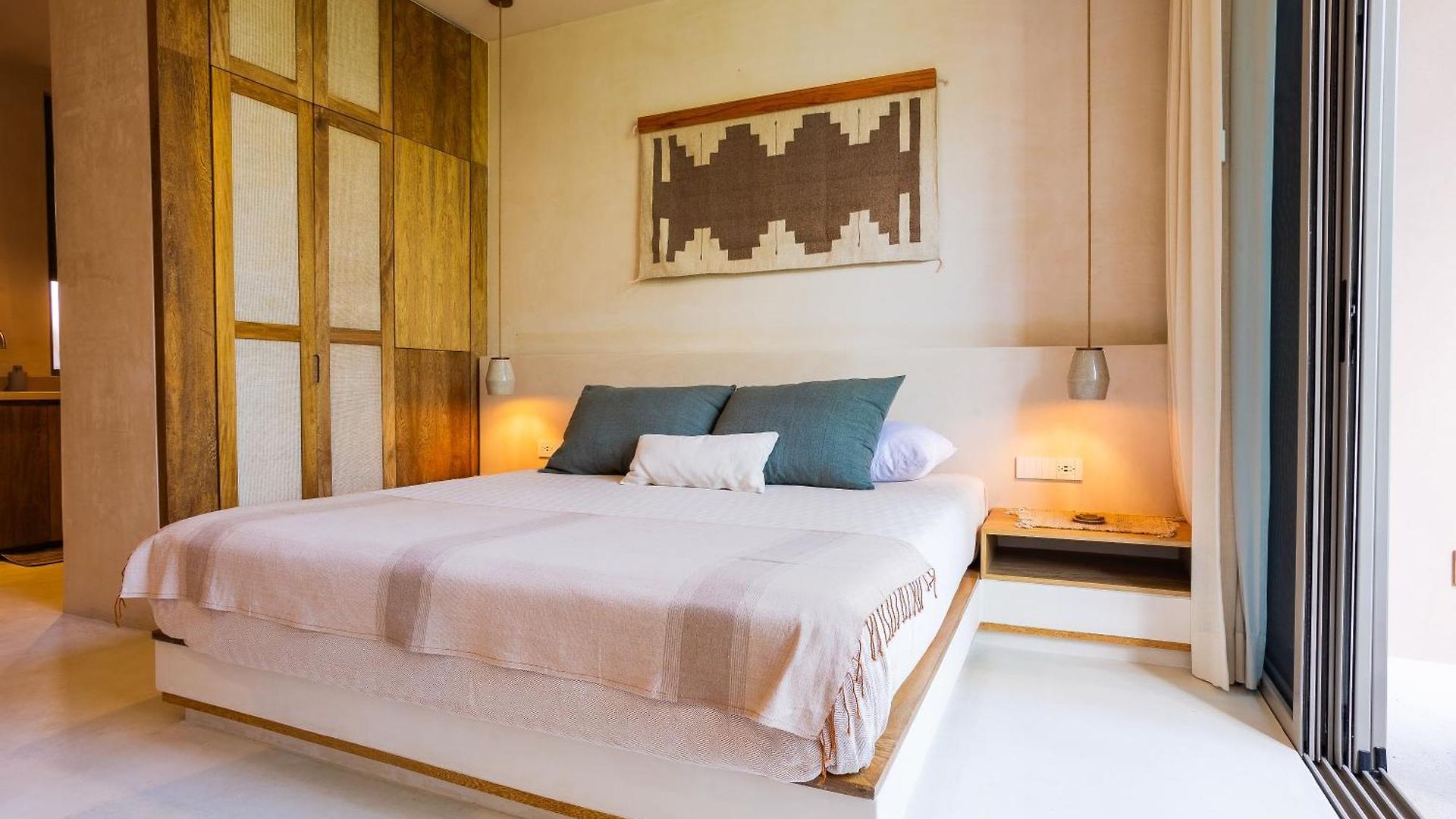 Apartment Lavish New Studio-resort Style Complex