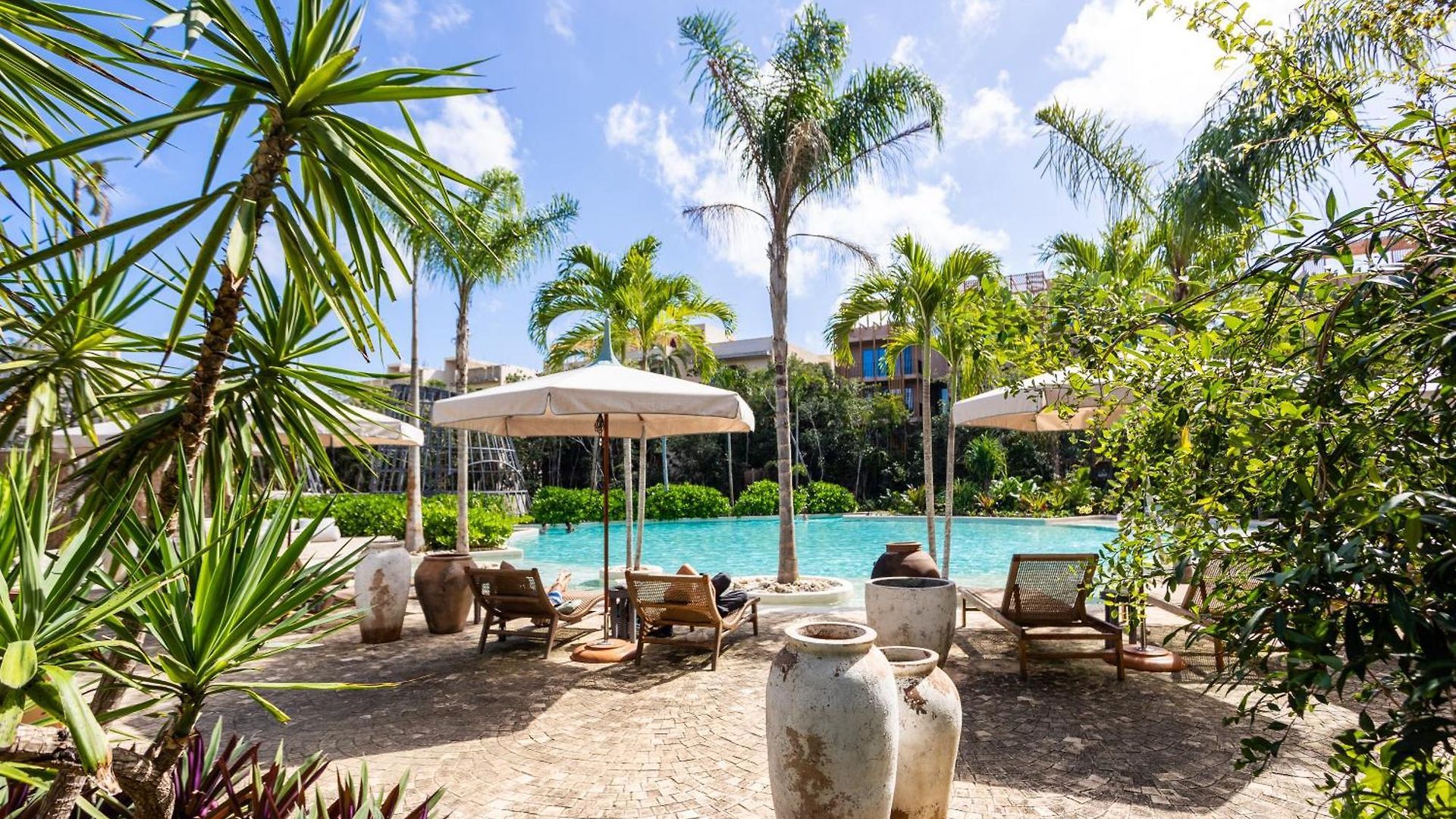 Lavish New Studio-resort Style Complex