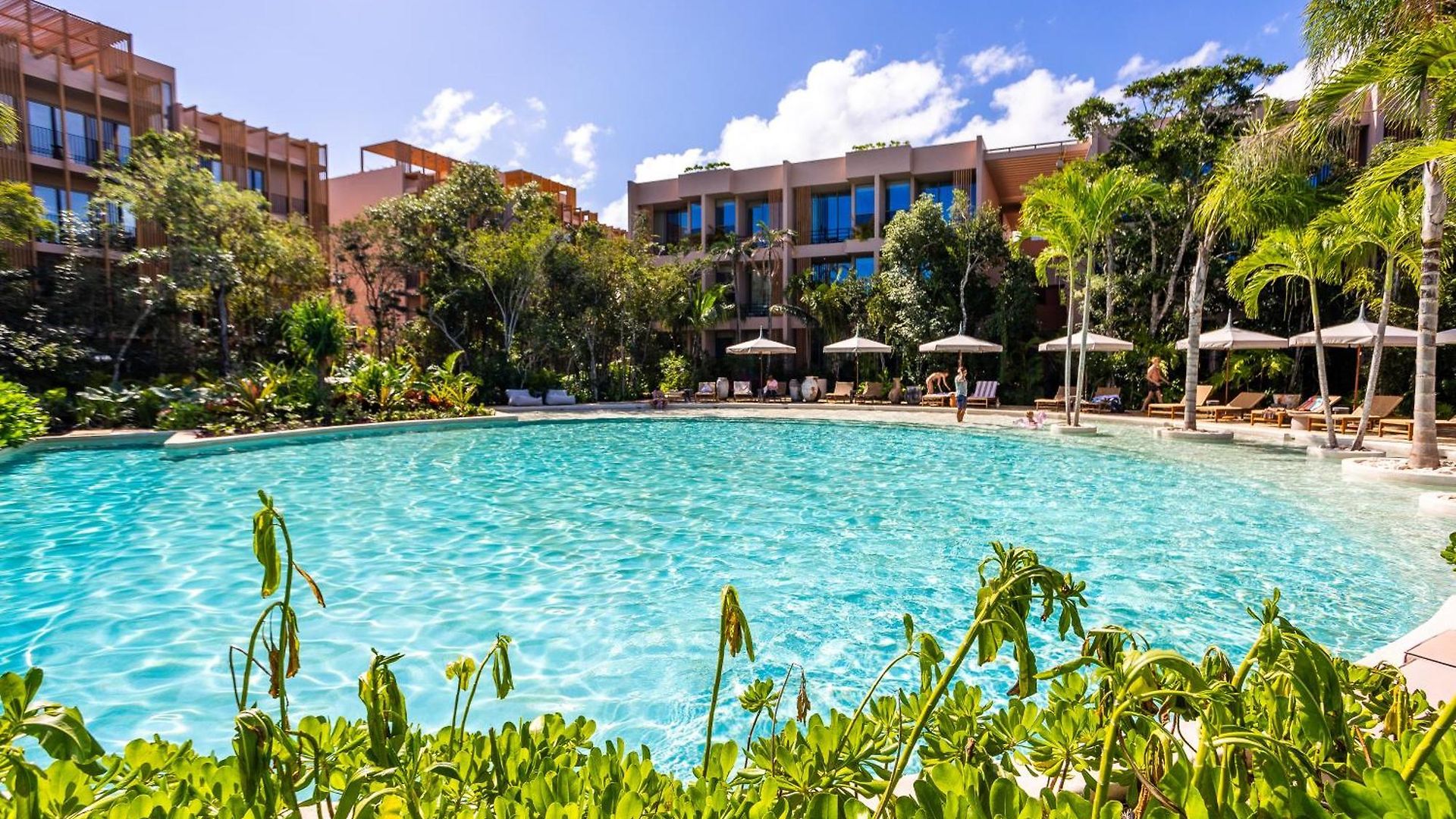 Lavish New Studio-resort Style Complex