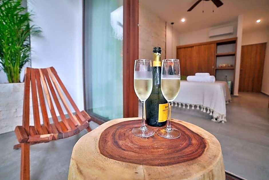 Blanco Adults Only Tulum