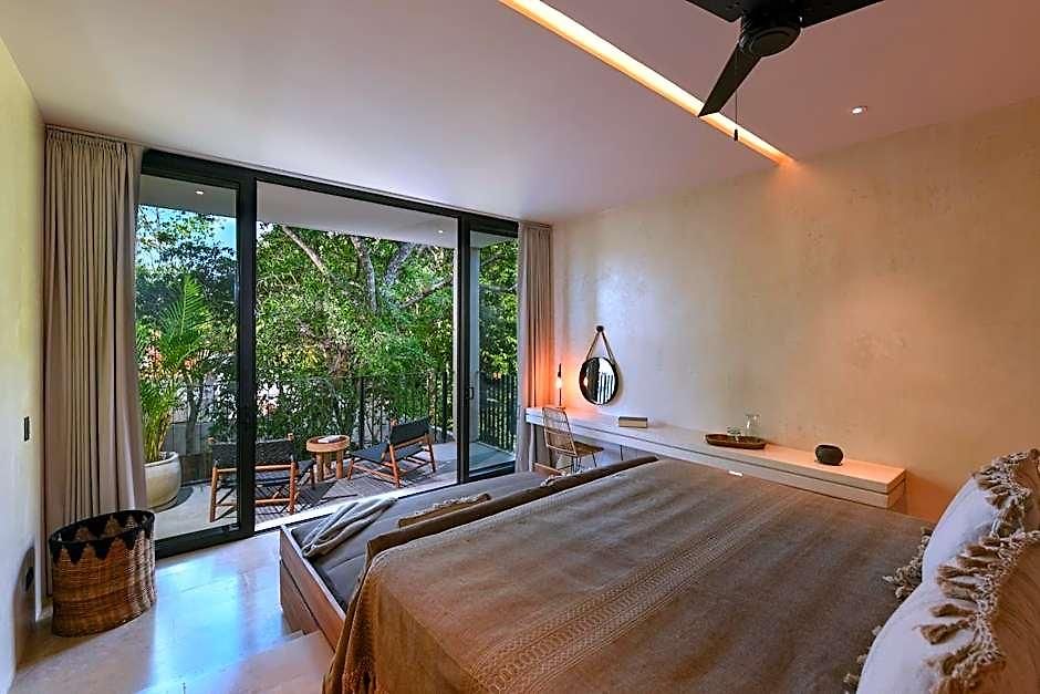 Casa Agape Boutique Rooftop Pool & Club Access Tulum
