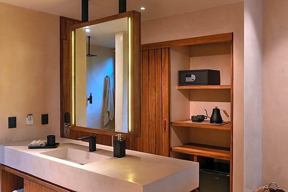Casa Agape Boutique Rooftop Pool & Club Access Hotel 4*