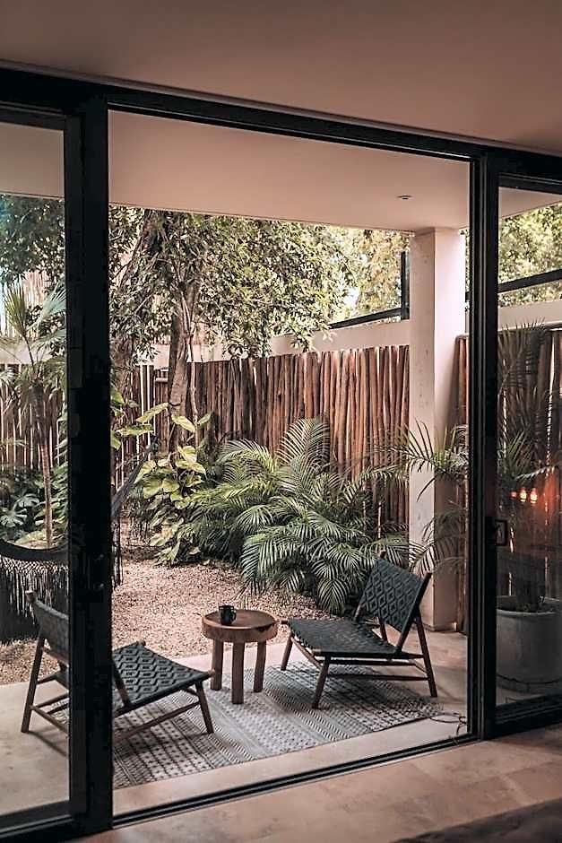 Hotel Casa Agape Boutique Rooftop Pool & Club Access