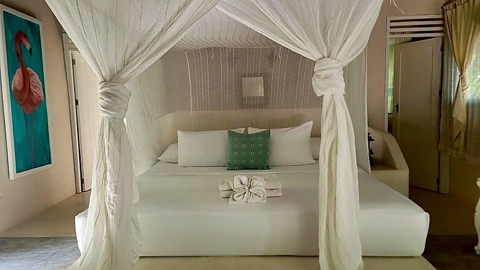 Cormoran & Cenote Hotel 3*