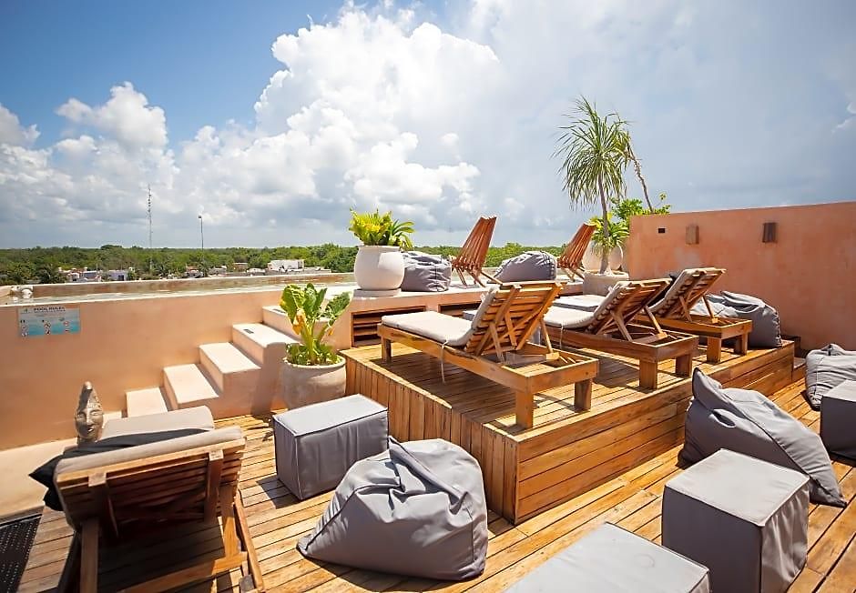 Hotel Nu & Club 3*