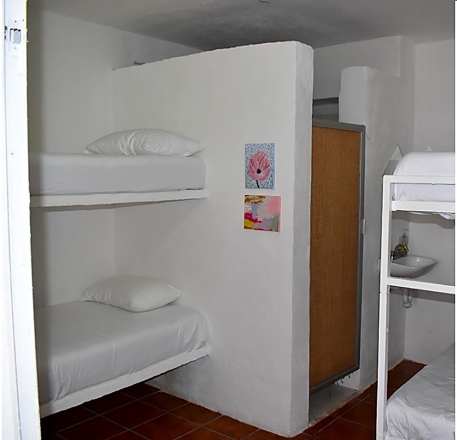 Lobo Bed & Breakfast
