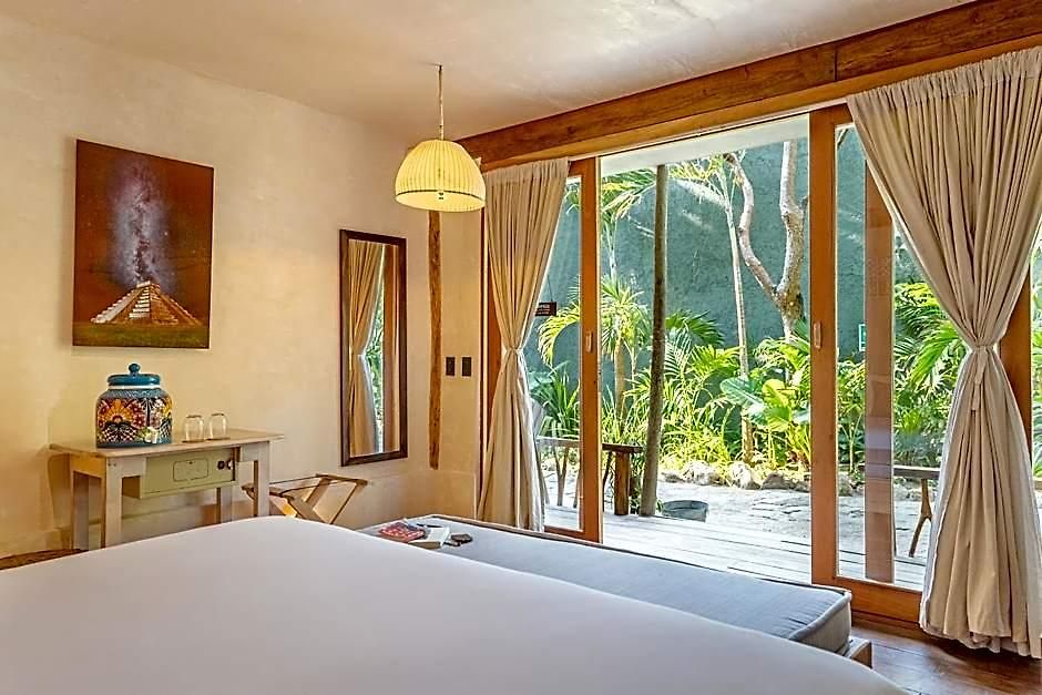 Casa Ganesh Beachfront
