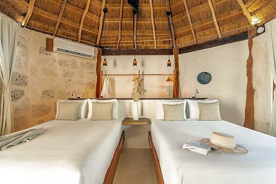 Hotel Casa Ganesh Beachfront