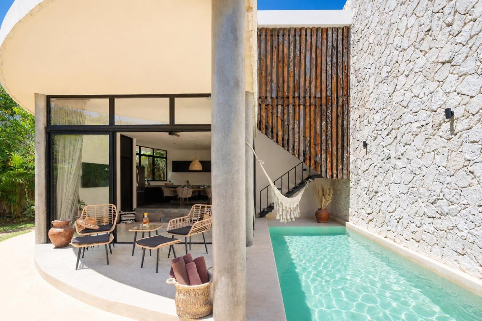Rousseau Jungle Priv Pool Concierge 1b Villa *