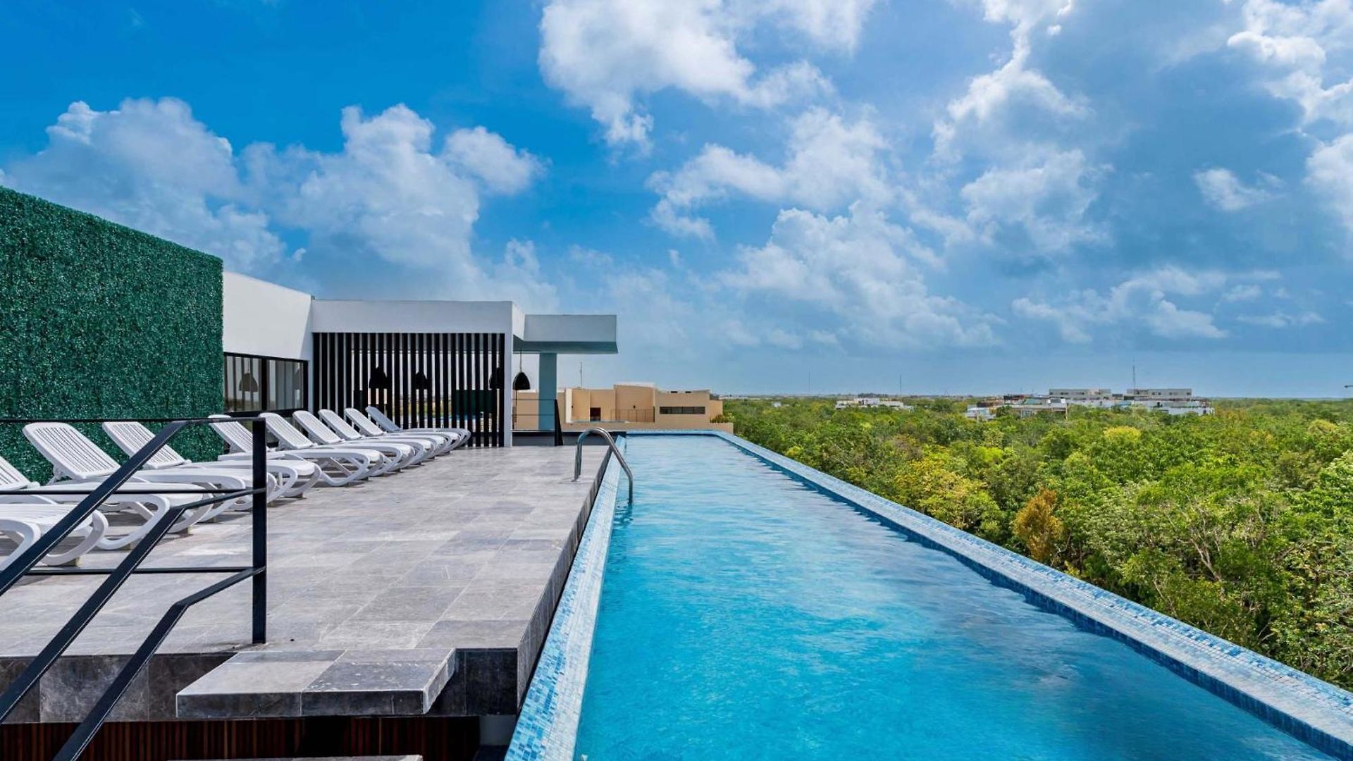 Stylish Sexy 1 Bd W/ Private Pool & Rooftop Pool Apartment Tulum