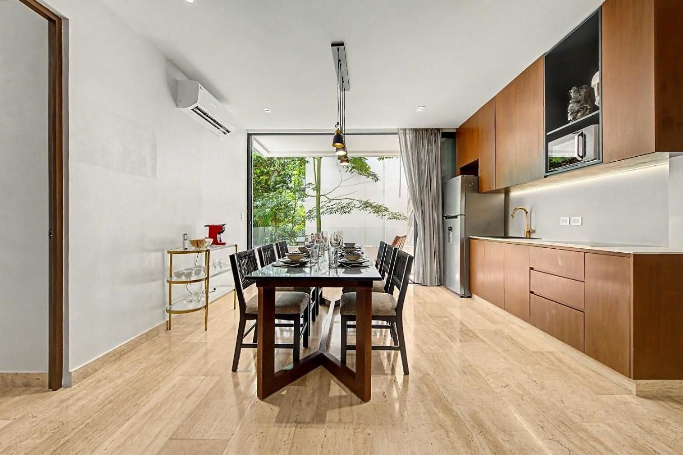 Lux 1br With Rooftop Pool, Spa, Gym, Kids Playroom *