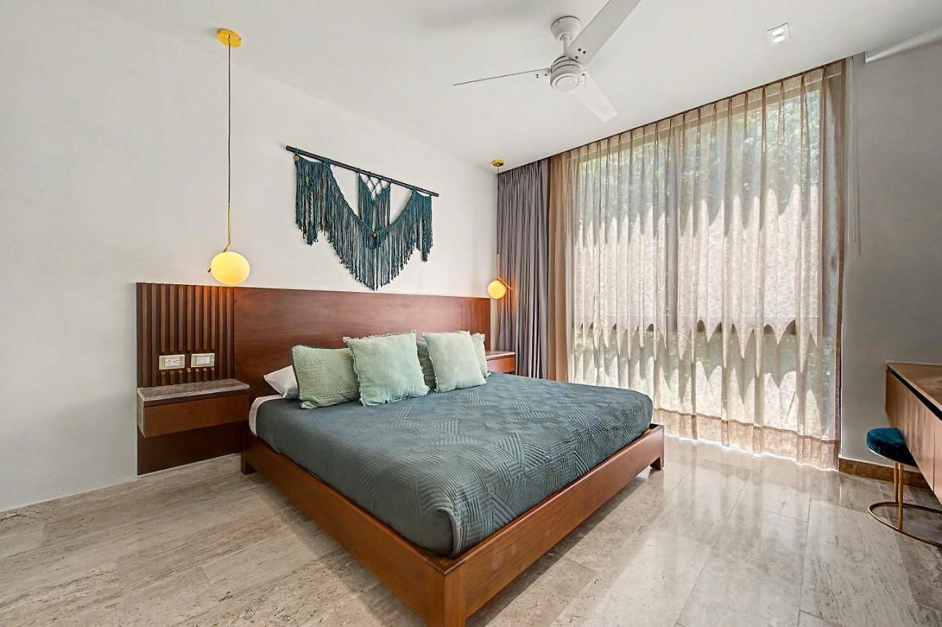 Holiday home Lux 1br With Rooftop Pool, Spa, Gym, Kids Playroom *