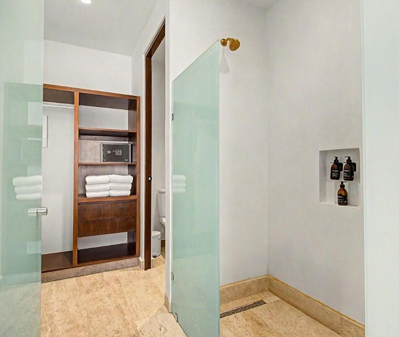 Lux 1br With Rooftop Pool, Spa, Gym, Kids Playroom Holiday home *