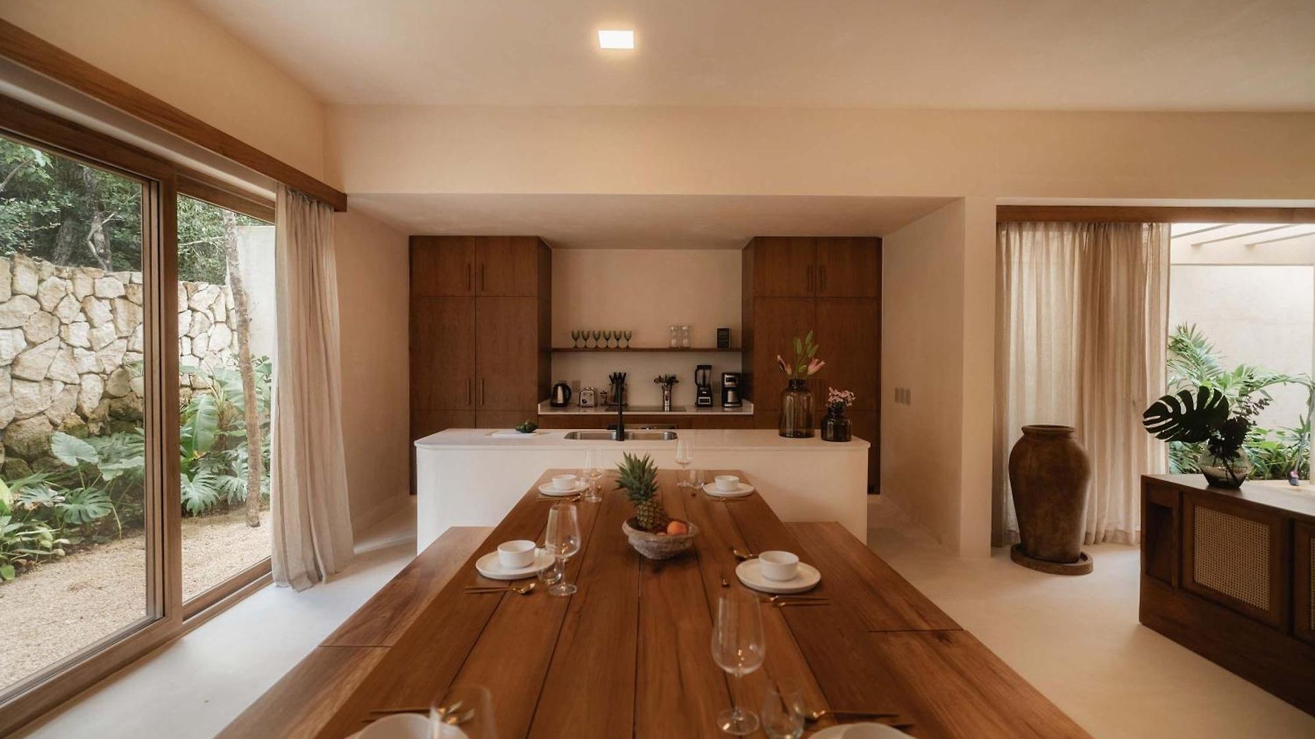 Luxury Rooftop Pool 4br Security Holiday home