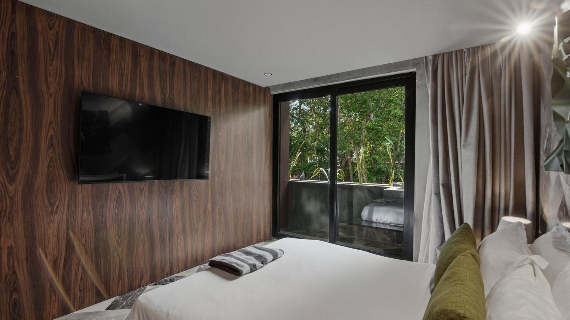 Casa 4 Bedroom With Rooftop Pool & Free Access Villa