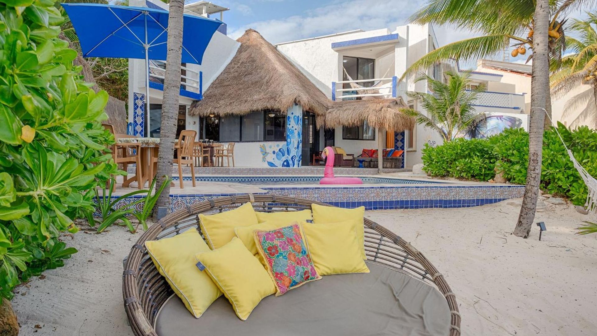 Oceanfront Pool 3 King Beds Villa *