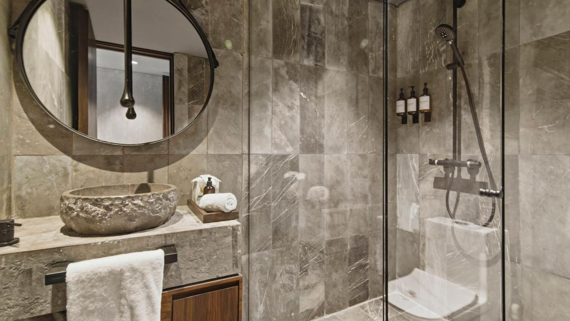 Rose Noir Premium 4 Bedroom Villa, Private Rooftop Pool & Complimentary Spa, Aldea Zama Tulum