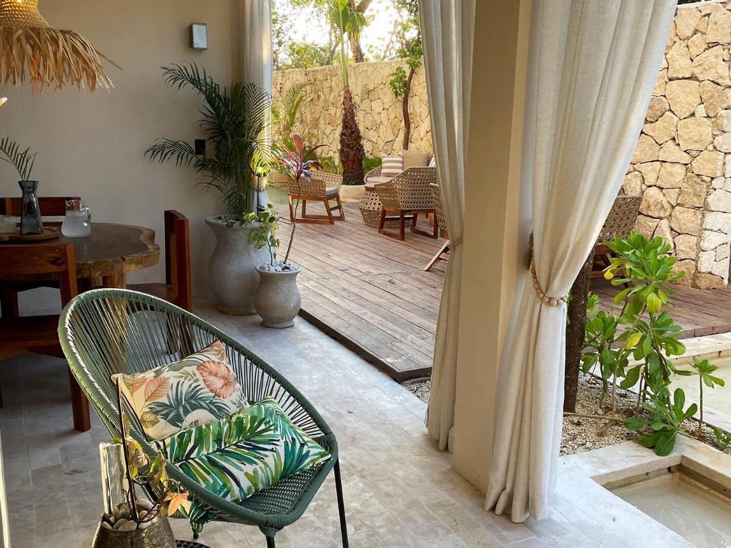 Luxury Oasis! 2 Poolsprivate & Swimupfree Extras *