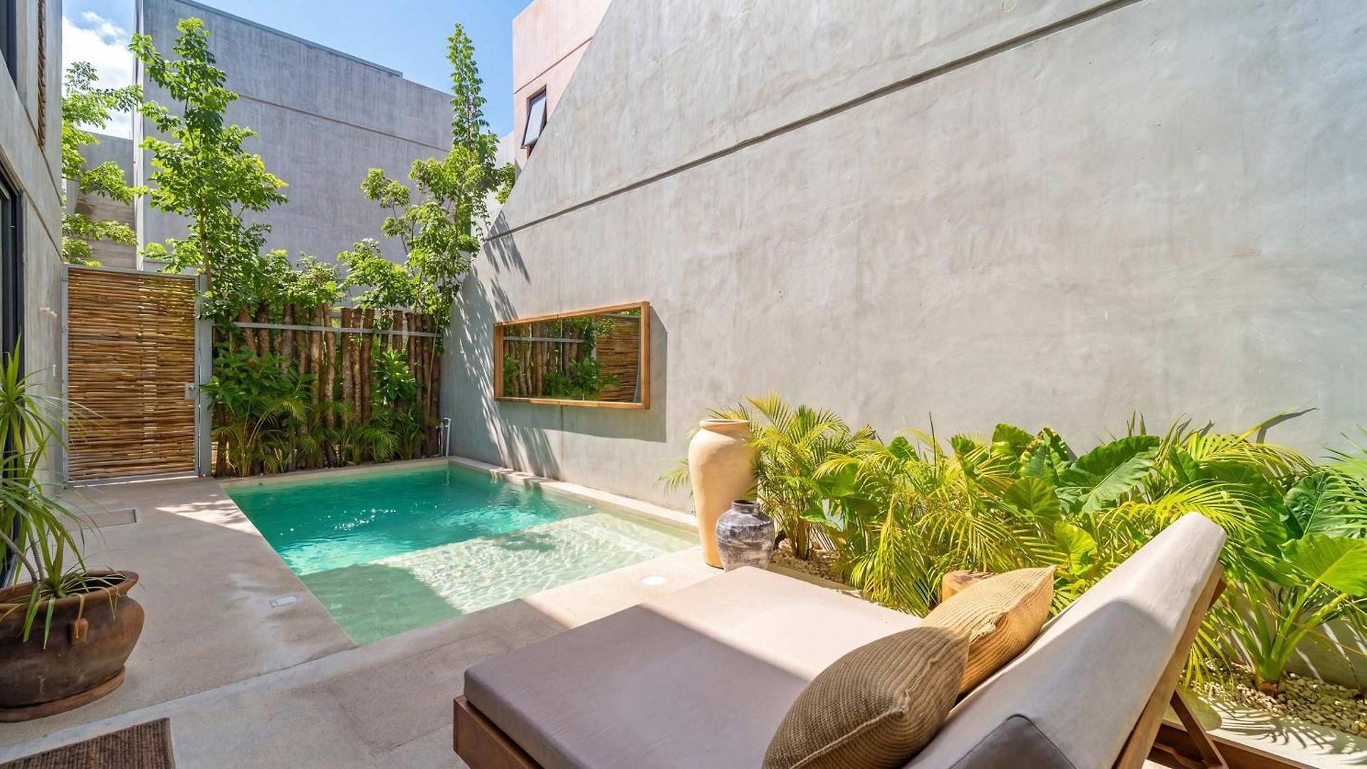 Seremonia With Rooftop Pool & Club Access *