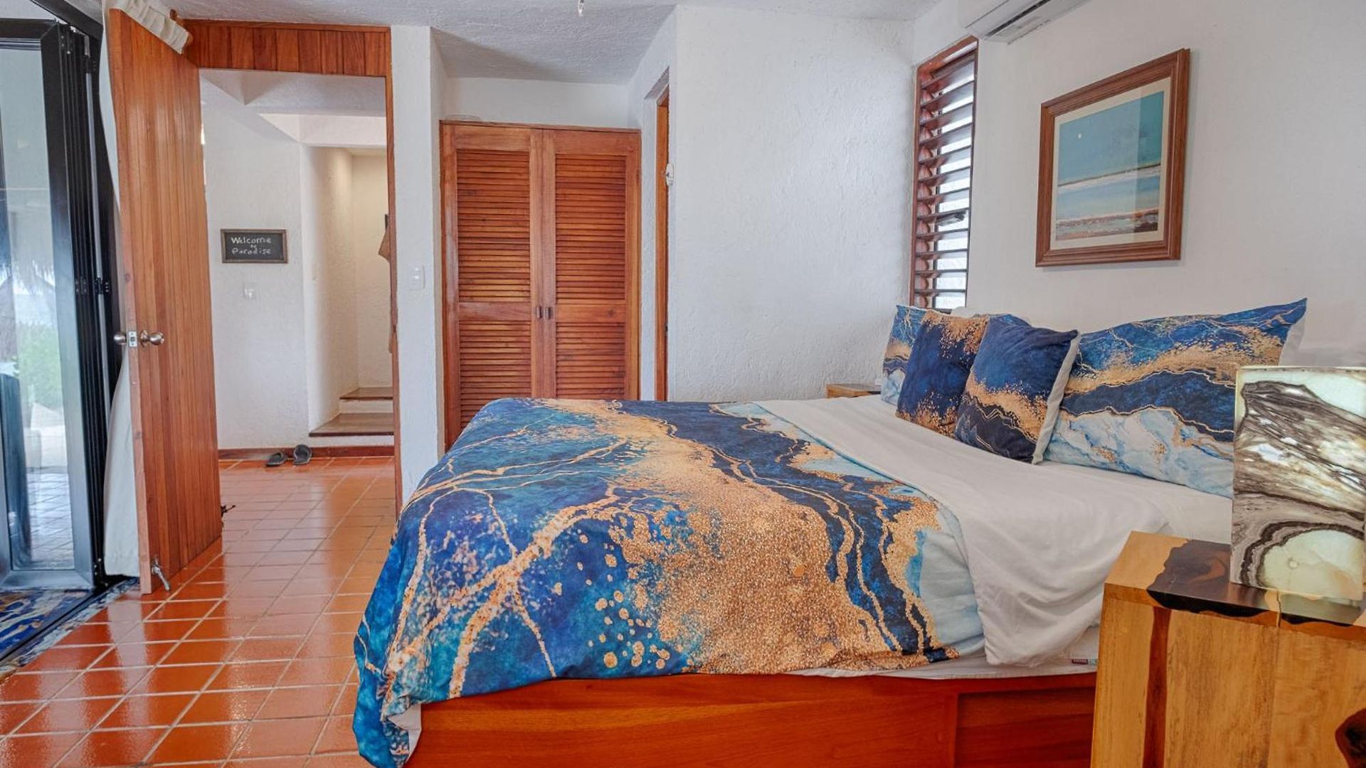 Villa Oceanfront Pool 3 King Beds