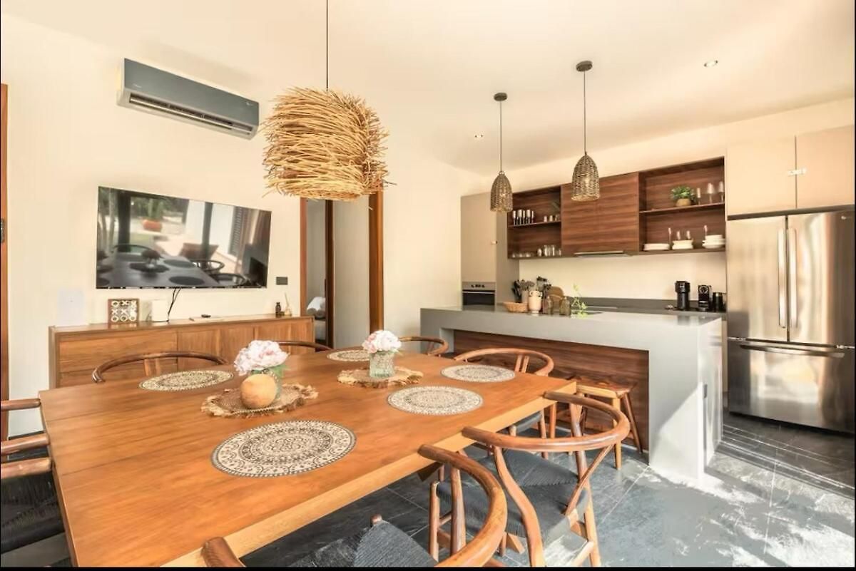 Casa Luv 4br 4ba Downtown 2 Private Pools Villa *