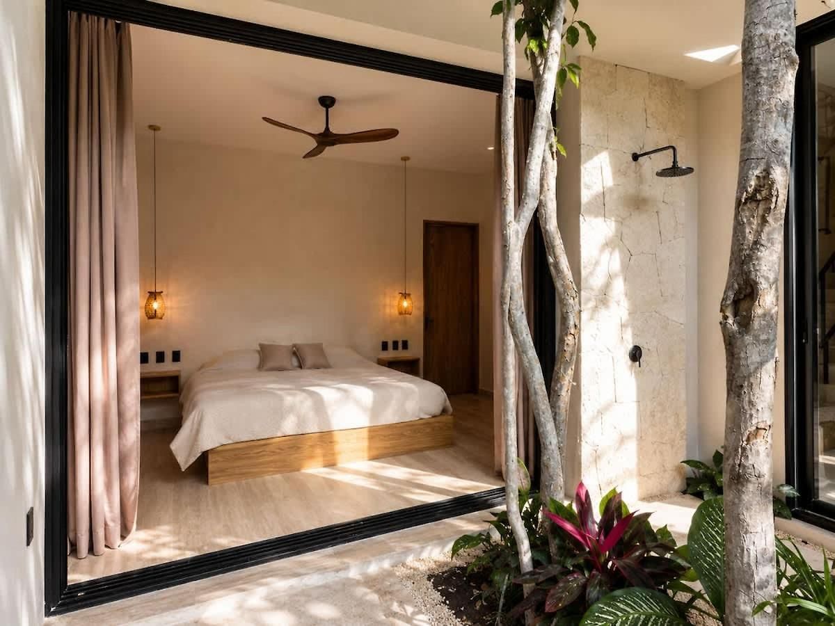 Lumila Rooftop Sunset & Jungle Views Villa