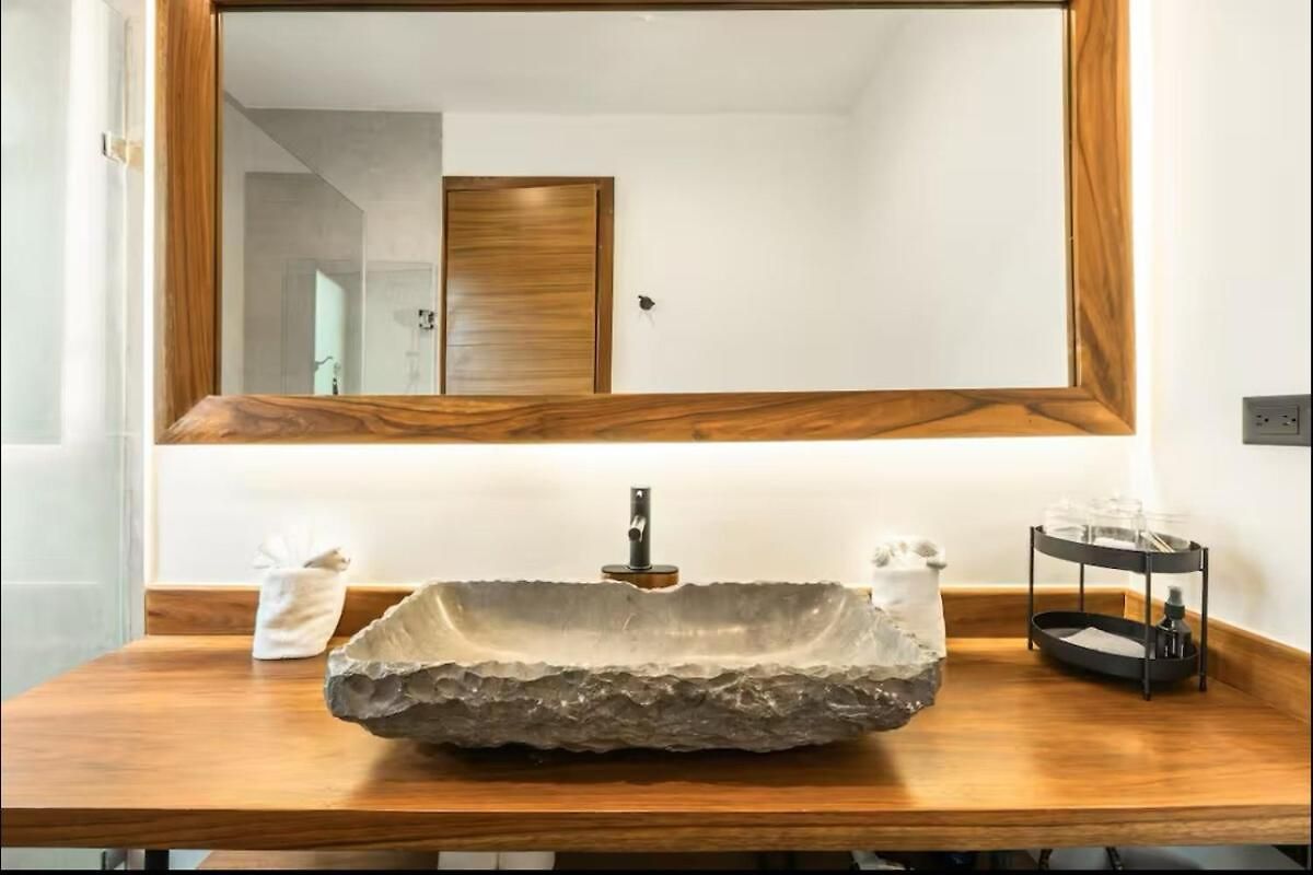 Casa Luv 4br 4ba Downtown 2 Private Pools Villa *