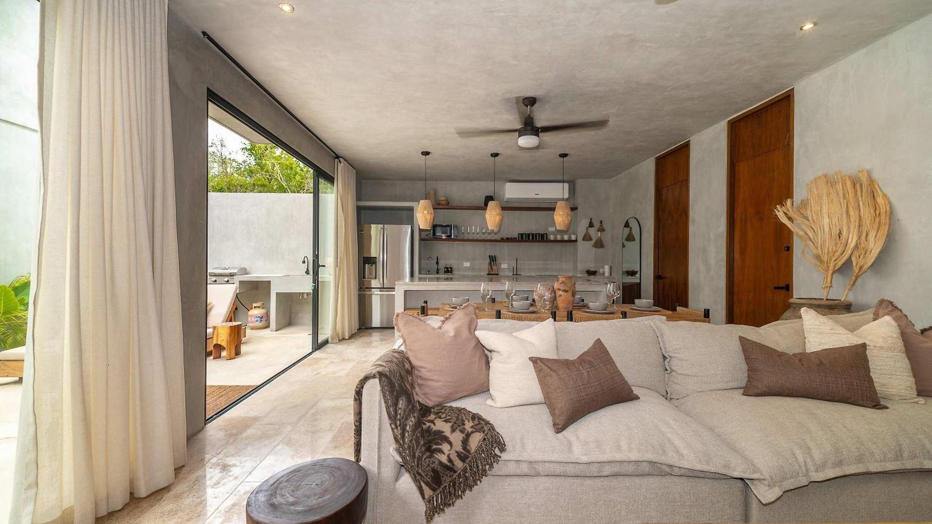 Seremonia With Rooftop Pool & Club Access *