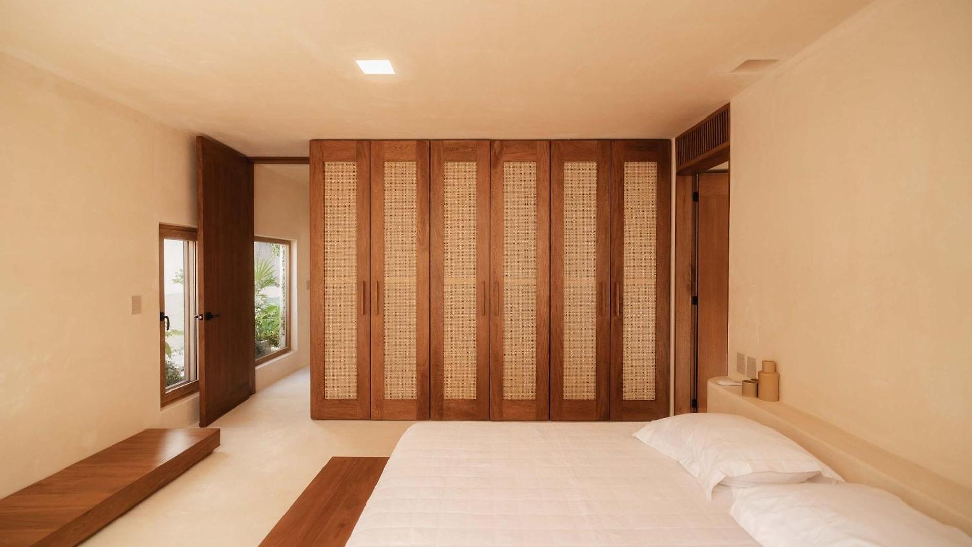 Luxury Rooftop Pool 4br Security