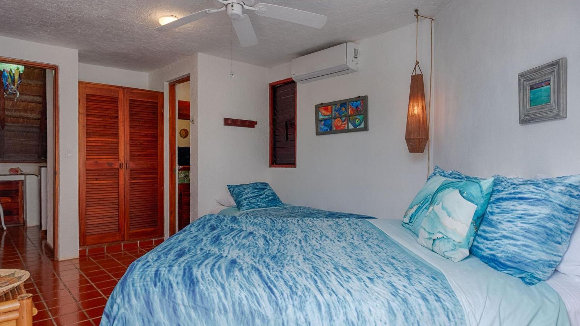 Villa Oceanfront Pool 3 King Beds