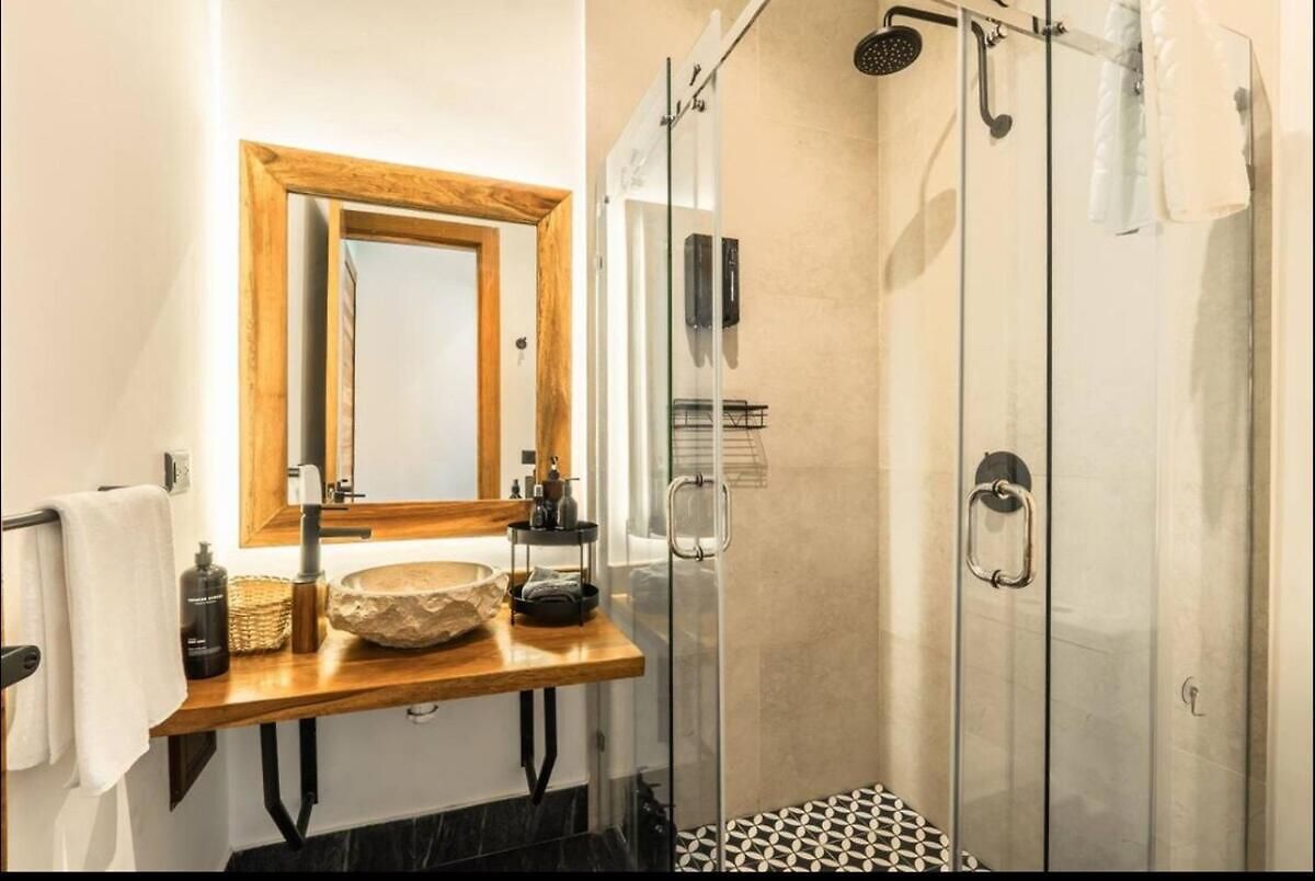 Casa Luv 4br 4ba Downtown 2 Private Pools