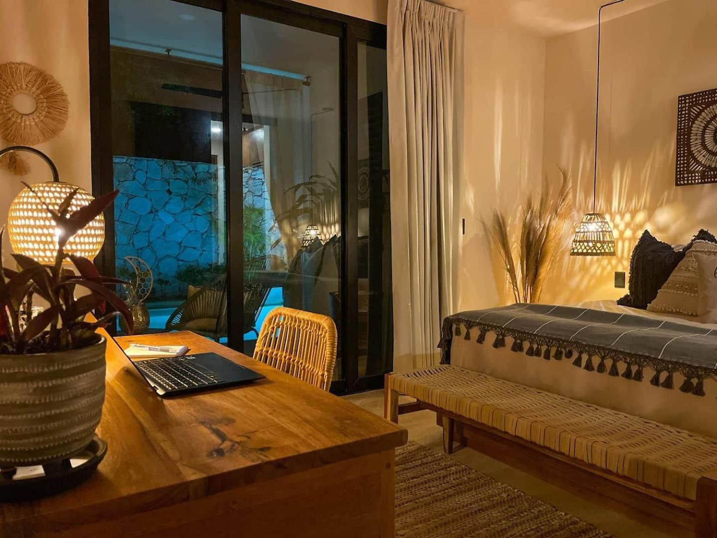 Luxury Oasis! 2 Poolsprivate & Swimupfree Extras Holiday home