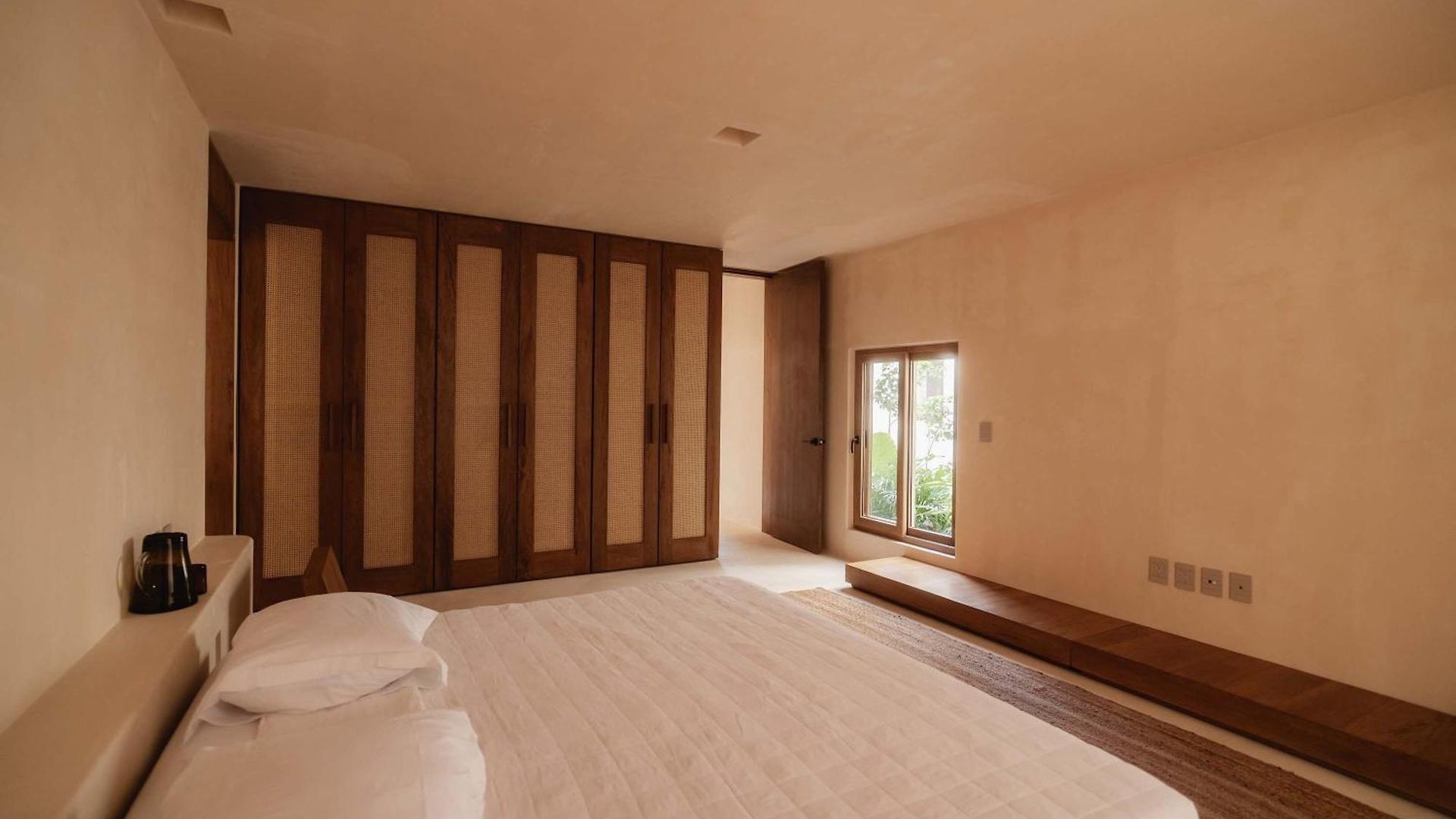 Holiday home Luxury Rooftop Pool 4br Security