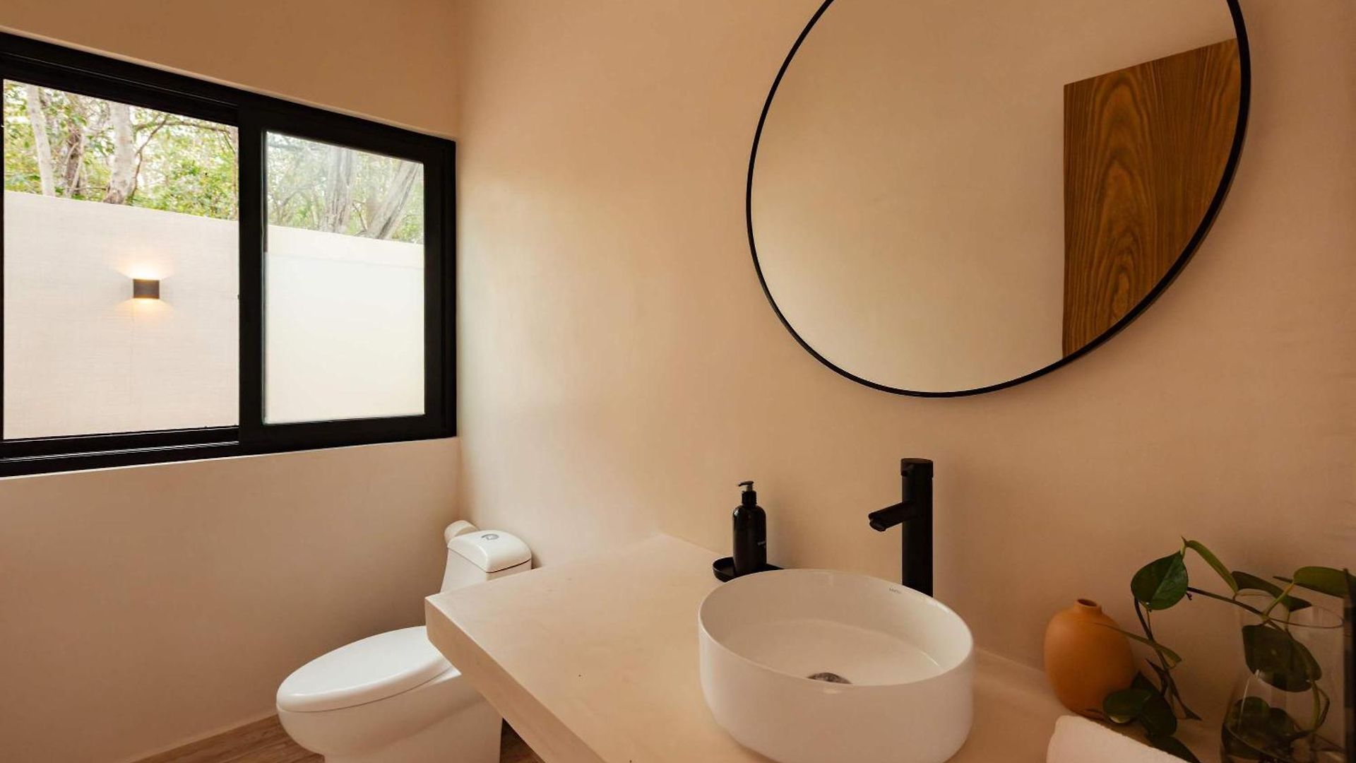 Lumila Rooftop Sunset & Jungle Views Villa