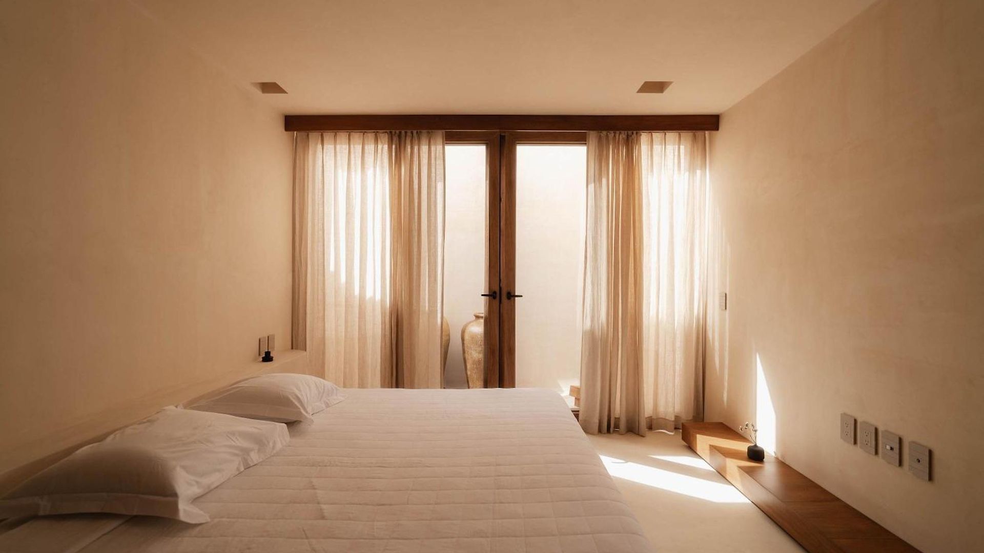 Holiday home Luxury Rooftop Pool 4br Security