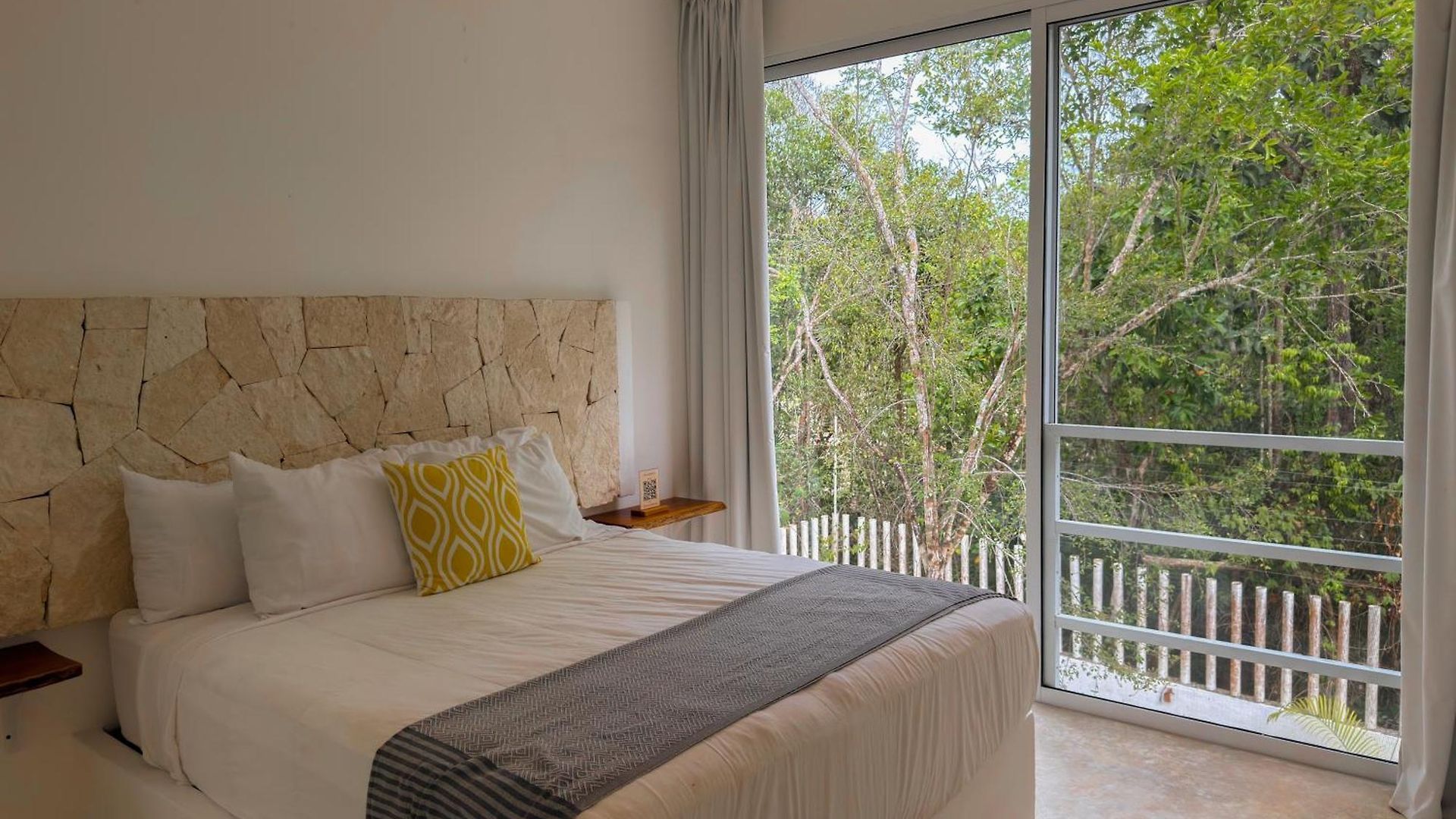 Semilla Oasis Tropical By Waves * Tulum